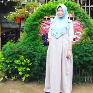 Puji Nuryati profile icon