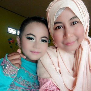 NurCahyaningsih Mbokne IrfanLila profile icon