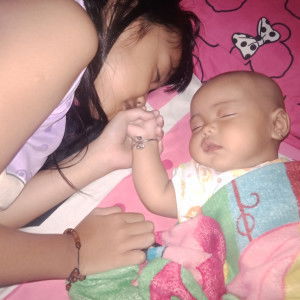 fatma munira profile icon