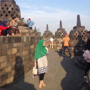 Riskia Elandani profile icon