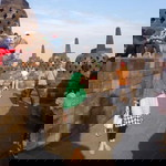 Riskia Elandani profile icon