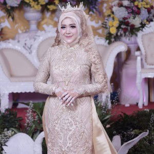 Tiya Setyani profile icon