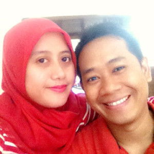 Dewi Aprillia profile icon