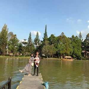 Dewi Awaliah profile icon