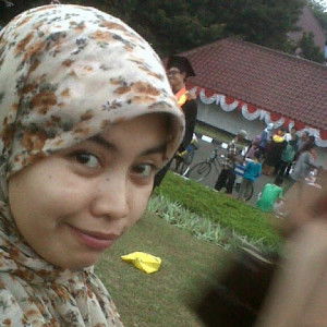 Indah Pratiwi profile icon