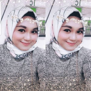 Nurlia Tri profile icon