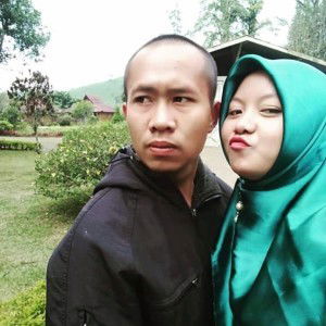 Dewi Shintia Mulyani profile icon