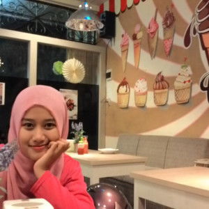 Irma Zuhrotul Laily Masa profile icon