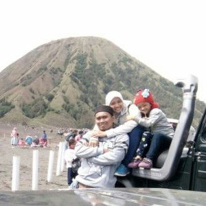 Nur Janah Al-Asna profile icon