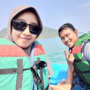 Larasatialamsyah profile icon