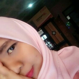 Dewi runingsih profile icon