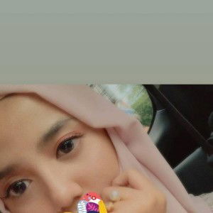 Dya Nadya profile icon