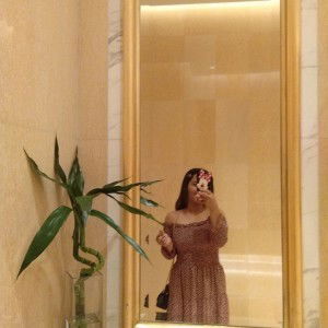 Eyna Torres profile icon