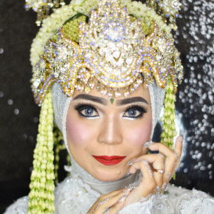 Ririn Febriani profile icon