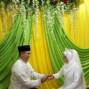 Noviatilawati profile icon