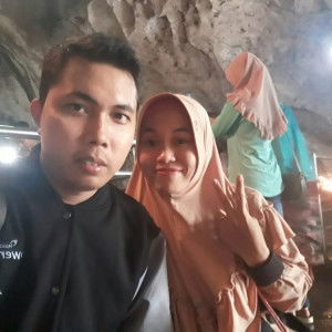 Ririn Farida profile icon