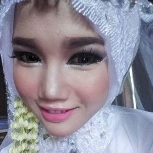 Apriliyawati Asy-ShihaNurussalam profile icon