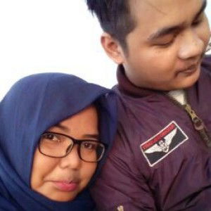 Endah Anggraeni (endah) profile icon