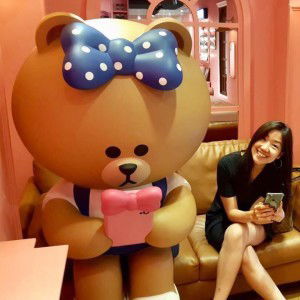 Julie Natcharee profile icon