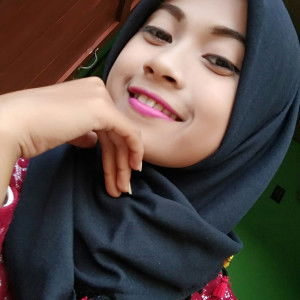 Liana Savira profile icon