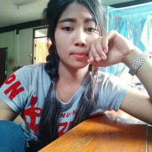 หลายคนที่คบ ขอจบที่เธอ profile icon