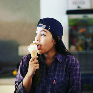 devi silfia profile icon