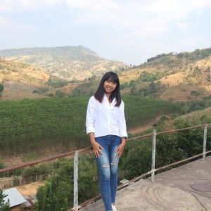 Tharinee Buacha profile icon