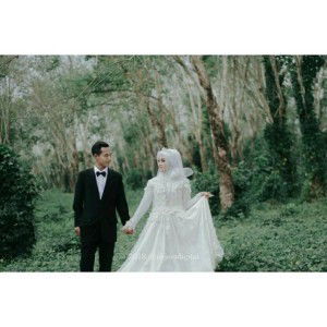 YuLli Nurlela profile icon