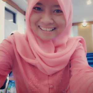 Aina Inayah profile icon