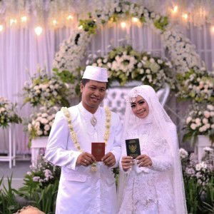 Nina May profile icon