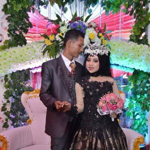 Indah Pratiwi Nur Safitri profile icon