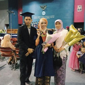 Nafisah Nur Azizah profile icon