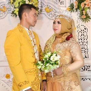 Evi Wijayanti profile icon