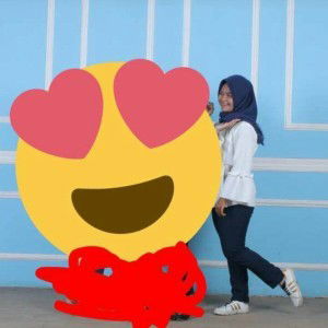 Munazatul Khairina profile icon