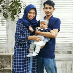 Unhy Anggraeni profile icon