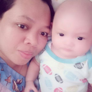 Dwi Riyanti profile icon