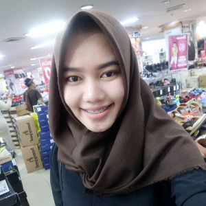 Hera Widyasari profile icon