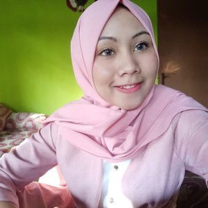 Senni Putri Susanti profile icon