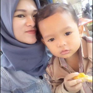 Cahyaputri profile icon