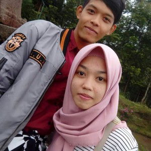 Aziz Wulandari profile icon