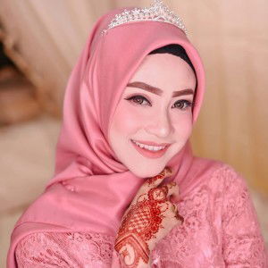 Yuni Astuti profile icon