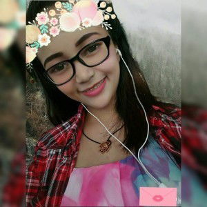 Yoona Laurente profile icon