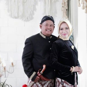 Eva Puput Susanti profile icon