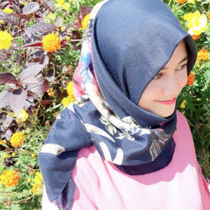 Rini Nurilma profile icon