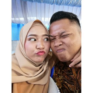 ema auliani profile icon