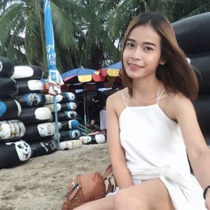 Aom Jintana profile icon