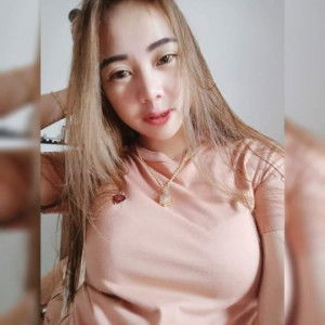 Edelyn Robles profile icon