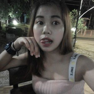 พลอย หอย profile icon