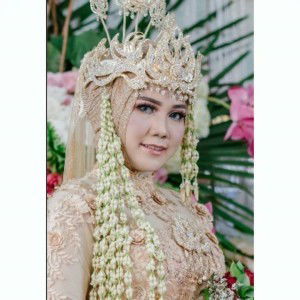 Venny Vidia profile icon