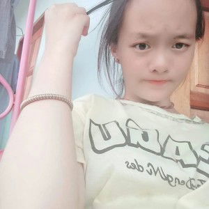 ก้อเปน'น แค่คน ที่ม่มีดีอรัยเรย profile icon